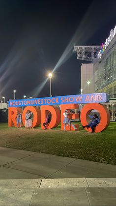 A group posing at the sign for the 2023 Houston Livestock Show and Rodeo. Houston Livestock Show And Rodeo, Livestock Show, Houston Rodeo, Cross Country Trip, 2024 Vision, American Dream, Cross Country, Dallas Tx