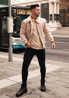 Cream Fur Collar Jacket Best Dressed Man, Men Fashion Casual Shirts, Men With Street Style, Trendy Jackets, Mens Casual Dress Outfits, Mens Fashion Casual Outfits