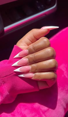 Stiletto French Tip Nails, Long French Tip, Long French Tip Nails, Vibe Nails, Nails Aesthetics, Future Nails, Basketball Hairstyles, Pins Board, Girly Acrylic