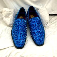 This Show Off Spikes And Diamond An Elegant Shoe Classy Shoe, Classy Shoes, Elegant Shoes, Show Off, Blue Man, Color Blue, Man Shop, Blue, Color