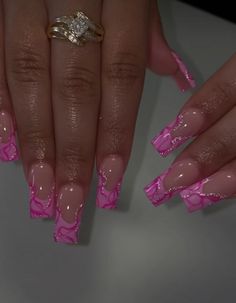 Barbie Asthetic Nails, Cute Nails Acrylic Pink Girly, Barbie Inspired Acrylic Nails, Barbiecore Aesthetic Nails, Y2k Themed Nails, Pink Y2k Nails Acrylic, Mean Girl Nails, Pink Festival Nails, Pink 90s Nails