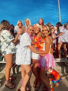 Hawaiian Football Theme Outfit, Outfits For Football Games, Hoco Themes