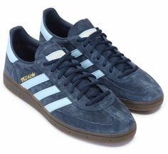 100% AUTHENTIC GUARANTEED OR YOUR MONEY BACK ! adidas Handball Spezial Navy Gum Men's Item color : Collegiate Navy / Clear Sky / Gum5 SKU# : BD7633  material : Suede / Synthetic / Mesh Men's Sizes 100% BRAND NEW WITH TAGS ADIDAS RETRO SNEAKERS ! ** If your country is listed in Excluded locations. ** Please contact us and we will do our best to help you.   Payment We ship to verified addresses only. Shipping We ship only to your registered shipping address. This item is in stock and will ship wit Adidas Retro Sneakers, Air Max 90 Black, Drippy Fits, Adidas Handball Spezial, Retro Trainers, Adidas Handball, Adidas Retro, Trainers Shoes, Adidas Spezial