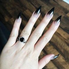 60+ Halloween Nail Art Ideas; Goth nails; Halloween 2018; nail alchemy; claws; Witch nails; crow skull; creepy vibes; nail designs; Halloween nails; Dark aesthetic; nail art; witch aesthetic; black claws; black everything; new goth; gothic nails Halloween Nail Art Ideas, Witch Nails, Gothic Nails, Halloween Cake, Nails Polish