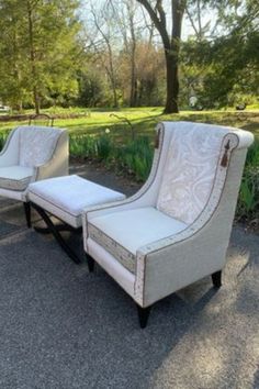 Transform your living space with 'The Crown,' a stunning chair from Monica Cortright's Whiter Shade of Pale Collection. Crafted with high-end textiles from Holly Hunt, Pollack, and Schumacher, this chair combines elegance and functionality. The iridescent front fabric mimics the beauty of an oyster shell, while platinum gray tweed and copper silk accents create a refined, custom look. Featuring a plush reversible cushion and removable copper tassels, this statement piece blends luxury and versatility. Add a touch of sophistication to your home decor with this designer masterpiece. Matching pieces and pillows available! #luxurydesign #interiorinspo #statementchair