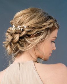 Wedding Updos For Medium Hair 2023 Guide: 70+ Best Looks Easy Formal Hairstyles, Hairstyles Casual, Easy Updos For Medium Hair, Wedding Updos, Chignon Hair, Up Dos For Medium Hair, Graduation Hairstyles, Best Wedding Hairstyles