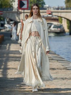 Mode Inspo, Fashion Spring, Runway Collection, Look Chic, Outfits Casuales, Max Mara, Primavera Estate, Paris Fashion