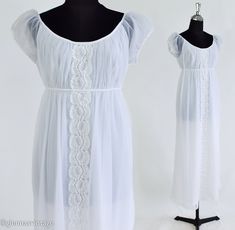 ~ 1960s long white nightgown ~ Adjustable bust with tie ~ Gathered scoop neckline front & back ~ Short sheer sleeves ~ Lace panel down front, neckline to hem ~ Very nice Label: Komar  - Average Small Bust- 32"  (81.28 cm) Shoulders- 14"  (35.56 cm) Hips- 44"  (111.76 cm) Length 53" (134.62 cm) More Incredible Vintage:  glennasvintageshop.etsy.com Vintage Jewelry:  glennasjewels.etsy.com Instagram @glennas_clothing Facebook  https://www.facebook.com/glennasclothing 60s Nightgown, White Nightgown, Bridal Nightgown, Lace Panelled, Small Bust, Sheer Sleeves, Long Gown, Scoop Neckline, Women Lingerie