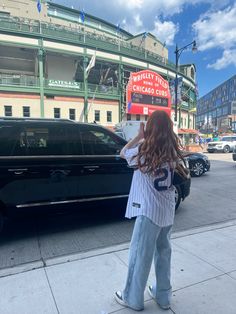 Instagram, aesthetic, cubs game, baseball Aesthetic Baseball Pictures, Baseball Game Poses, Baseball Outfit Aesthetic, Baseball Game Instagram Pictures, Cubs Game Outfit Women, Baseball Game Pics, Baseball Picture Ideas