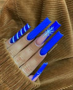 Winter Junk Nails, Nail Ideas Black, Trend Prediction, Xmas Nail Art, Long Acrylic Nail Designs, Nail Trend, Blue Acrylic Nails, Winter Nails Acrylic, Cute Christmas Nails