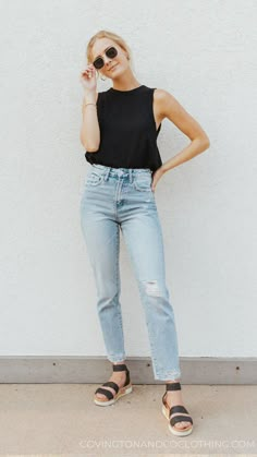 Minimalist Moda, Summer Outfit Inspiration, Mom Jean, Inspiration Mode, Mom Outfits, Mom Style, Spring Summer Outfits, Outfits Casuales