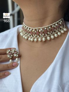 Lehenga Ornaments, White Kundan Jewellery, Mala Design, Choker Sets, Kundan Jewellery Set, Choker Designs, Gold Jewelry Simple Necklace, Pearl Necklace Designs