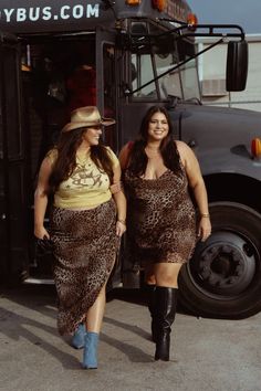 Plus size cheetah print skirt & cheetah print dress outfit inspo 🤎 Both wearing the size 2 in the dress and skirt  My top is in the xxl    Follow my shop @emma.arletta on the @shop.LTK app to shop this post and get my exclusive app-only content!  #liketkit #LTKFallSale #LTKPlusSize #LTKStyleTip @shop.ltk https://liketk.it/4Pqje Cheetah Print Dress Outfit, Printed Dress Outfit, Cheetah Print Skirt, Cheetah Style, Plus Size Fall Fashion, Plus Size Fall, Cheetah Print Dress, Plus Size Maxi, Moda Plus