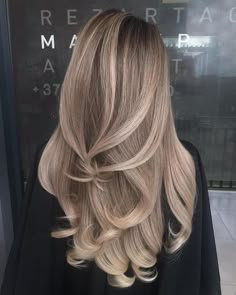 Gorgeous Hair Color, Long Blonde, Long Blonde Hair, Hair Color Ideas, Gorgeous Hair, Balayage, Blonde Hair, Hair Color, Blonde