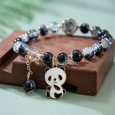 Bracelet Panda Blanc Et Noir Black Charm Bracelet, Black Bracelet Women, Panda Bracelet, Panda Jewelry, Panda Charm, Women Summer Fashion, Black Beaded Bracelets, Traje Casual, Black Bracelets