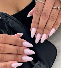 Leah Love Island Nails, Soft Elegant Nails, Medium Long Almond Nails, Long Pink Almond Nails, Nail Inspired Almond, Long Almond Nails Pink, Nails Summer 2024 Almond, Mandel Nails, Milky Pink Almond Nails