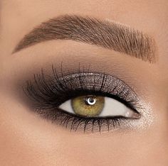 Grey Eye Makeup, Evening Eye Makeup, Smokey Eye Makeup Look, Eye Makeup Images, App Filter, Hazel Eye Makeup, Wedding Eye Makeup, Eye Makeup Looks, Eye Makeup Styles