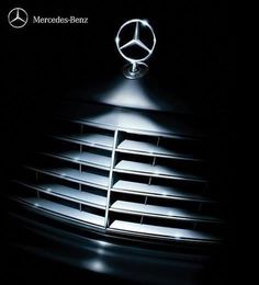 the front grille of a mercedes benz car