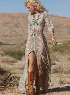 Resort Maxi Dress, Lace Long Dress, Vintage Long Dress, Printed Long Dresses, Printed Maxi Skirts, Spring Summer Dress, Long Sleeve Maxi, Western Dresses, Maxi Dress Blue