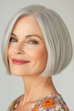 Silver Chin-Length Blunt Bob Haircut on a smiling woman with gray hair. 50s Hair, Natural White Hair, Hair Tricks, 50s Hairstyles, Silver Hair Color, Short Grey Hair, Awesome Hair, Hair Advice, Bob Haircuts For Women