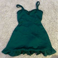 Size Extra Small. Never Worn Brand New Just Took The Tags Off Forest Green Dress Formal Short, Green Dress Formal Short, Cute Mini Dress With Sweetheart Neckline For Vacation, Casual Sundress With Sweetheart Neckline And Lining, Forest Green Dress Formal, Casual Lined Mini Dress With Sweetheart Neckline, Casual Sundress With Sweetheart Neckline For Date Night, Cute Vacation Dresses With Sweetheart Neckline, Cute Fitted Green Sundress