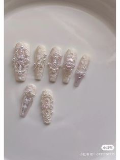 Royalty Nail Designs, Bridal Nails Long, Long Bridal Nails, Angelcore Nails, Lace Nails Designs, Unique Wedding Nails, Nail Art With Pearls, Royalty Nails