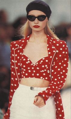 Kirsty Hume, 1990s Fashion, Donna Karan, Up Girl, Fashion History, Couture Fashion, 90s Fashion