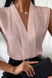 Sleeveless Chiffon Blouse, Lapel Top, Chiffon Blouses, Chiffon Fashion, Chiffon Material, Loose Outfit, Chiffon Shirt, Chiffon Blouse, V Neck Blouse