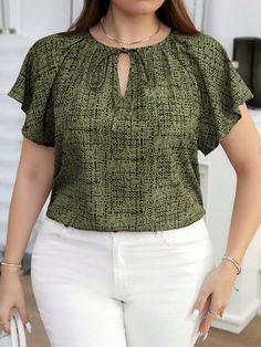 Plus Size Women's Fashion Solid Color Short Sleeve Blouse Green Casual  Cap Sleeve Woven Fabric Plain,Textured Pattern Top Non-Stretch  Women Plus Clothing, size features are:Bust: ,Length: ,Sleeve Length: Plus Size Tops For Women Blouses, Ankara Agbada Styles For Women, Casual Blouses For Women, Ladies Tops Patterns, Chicago Outfit, African Blouses, Woman Blouse, Women Blouses Fashion, Plus Size Blouse