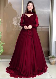 Red Long Frock, Welcome Party Ideas, Girls Frocks, Wedding Fits, Teen Rooms, Velvet Dress Designs, Welcome Party