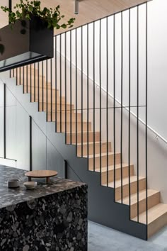 Staircase Design Apartment, Modern Staircase Railing Iron, Modern Small Staircase, Kitchen Next To Staircase, Free Standing Staircase, Narrow Staircase Design, Side Mount Stair Railing, Easy Stairs Makeover, Home Stairs Ideas