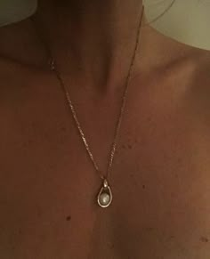 Casual Necklaces Simple, Dainty Jewelry Aesthetic Earrings, Gold Hippie Jewelry, Spanish Jewelry, Fancy Necklaces, Vintage Gold Jewelry, Silver Jewelry Necklaces, Body Chains, Dope Jewelry