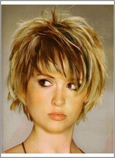 Front Hairstyles, Bob Hairstyles Medium, Graduated Bob Hairstyles, Hairstyles Bob, Medium Bob Hairstyles, Chin Length Hair, Fresh Hair, Hairstyle Gallery, Modern Hairstyles