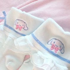 Sanrio Cinnamoroll Aesthetic, Cinnamoroll Aesthetic, Bobbies Shoes, Kawaii Bedroom, Anime School, Cosplay Kawaii, Girl Cat, Baby Pink Aesthetic, Japanese Kawaii