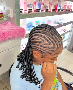 Trending Cornrows 2023, Canerow Back Braids Hairstyles, Hair Braids Styles, Braids Trending, All Back Hairstyle, Braids Aesthetic, Alicia Keys Braids, Latest Hair Braids