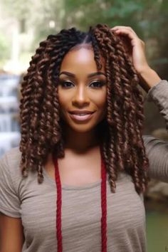 The waterfall crochet braids are a girly elegant style well done for people who love that soft flowing look. The design comes with waterfall-effect crochet braids that give it a very pretty and womanly look. Click here to check out more trending crochet braids styles this year. Waterfall Crochet