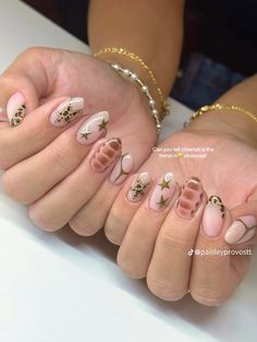 Thailand Nails, Neutral Nail Designs, Cheetah Print Nails, Beach Nail Designs, Casual Nails, Pretty Gel Nails, Unique Acrylic Nails, Neutral Nails