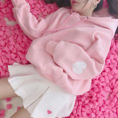 Harajuku & Fashion heart pastel color hoodie sweatshirt.  We offer FREE and USPS shipping for USA and China Post for any other country in the world. Customer service is included in the price too!!  Material: cotton blend; Color: pink / white; Size:  S: Length 62cm, Bust 128cm, Shoulder 64cm, Sleeve 43.5cm; M: Length 63cm, Bust 132cm, Shoulder 65.5cm, Sleeve 45.5cm; L: Length 64cm, Bust 136cm, Shoulder 67cm, Sleeve 46.5cm; (divide by 2.54 for the size in inches). White Hoodie Women, Jeans Patchwork, Fashion 90s, Japanese Sweet, Kawaii Harajuku, Soft Girl Aesthetic, Heart Hoodie, Women Hoodies Sweatshirts, Kawaii Clothes