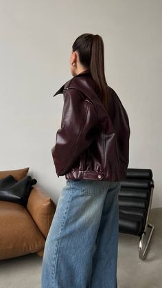 Fall Travel Outfit, Night Beauty, Leather Jacket Outfits, 가을 패션, Mode Inspiration, Casual Style Outfits, Lookbook Outfits, Winter Fashion Outfits, Outfits Casuales