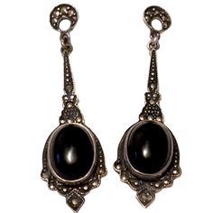 These Vintage Earrings Are Very Beautiful Not Sure Of The Exact Age. These Are At Least 50 To 70 Years Old. They Do Not Have Earring Backs. Vintage Jewelry From 1960s And Older Only Had Sterling To Indicate Sterling Silver And Not The 925 Stamp As You See Today. 2 Inches In Length. 1920’s Jewelry, Onyx Colour, Dream Jewelry, Earrings Sterling Silver, Earring Backs, Vintage Earrings, Black Onyx, Vintage Black, Sterling Silver Earrings