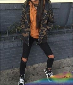 Winter Skater Girl Outfits, Tomboy Clothes, Fashion Tomboy, Androgynous Girls, Superenge Jeans, Skater Outfits