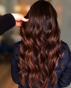 Mahogany Highlights In Brown Hair, Dark Hair With Red Tint, 2024 Haircolor, Brunette Red Balayage, Red Balayage Hair, Hair Pale Skin, Bombshell Hair, Coffee Hair