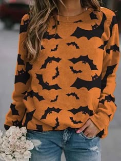 Halloween Chic, Bat Print, Style Bleu, Tshirt Women, Women Tshirt, Halloween Shirts, Women Halloween, Sleeves Clothing, Womens Tops Summer