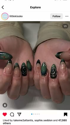 Almond Acrylic Nails Green, Burgundy And Green Nails, Nail Designs Simple Almond, Labradorite Nails, Almond Nails Green, Green And Purple Nails, 22 Bday, Bday Nails, Emerald Nails