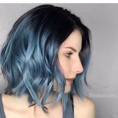 Bring on the balayage. We love how delicate this color looks on the  ever-popular long bob. (Photo via Conlee Borchard) Blue And Black Hair, Cheveux Oranges, Blue Ombre Hair, Short Ombre Hair, Balayage Blonde, Lob Haircut