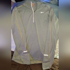 Brand New, No Tags, Dead Stock. Wicks Away Sweat Efficiently. Nike Silver, Tops Nike, Workout Sweatshirt, Wicks, Nike Tops, Nike Dri Fit, Dri Fit, Nike Women, Womens Tops