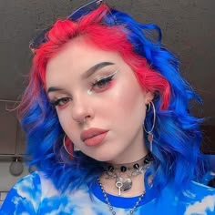 Hair Streaks, Dyed Hair Inspiration, Pretty Hair Color, Hair Color Blue, Dye My Hair, Hair Dye Colors, Hair Inspiration Color