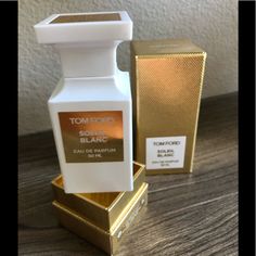 Tom Ford Perfume Over 3/4 Size Of A Bottle Tom Ford Perfume Collection, Tom Ford Women Perfume, Tom Ford White Suede Perfume, Tom Ford Perfume Set, Tom Ford Perfume Oud Wood, Tom Ford Perfume, Womens Toms, Tom Ford, Full Service