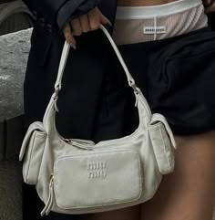 Streetwear Accessories, Pretty Bags, Cute Bags, White Bag, Fun Bags, Luxury Items