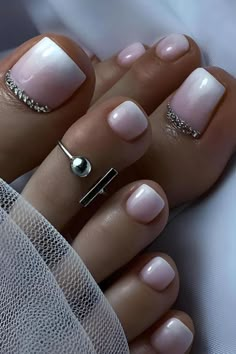 Summer Nail Projects for Beginners: Free Tips Short Ombre Nails With Design, Ombre Nails Pedicure, Wedding Pedicure Ideas Bridesmaid, Pretty Toe Nails Pedicures, Square Rhinestone Nails, Ombre Pedicure Toenails, Ombré Toe Nails, Wedding Pedicure Toenails Brides, Prom Toenails